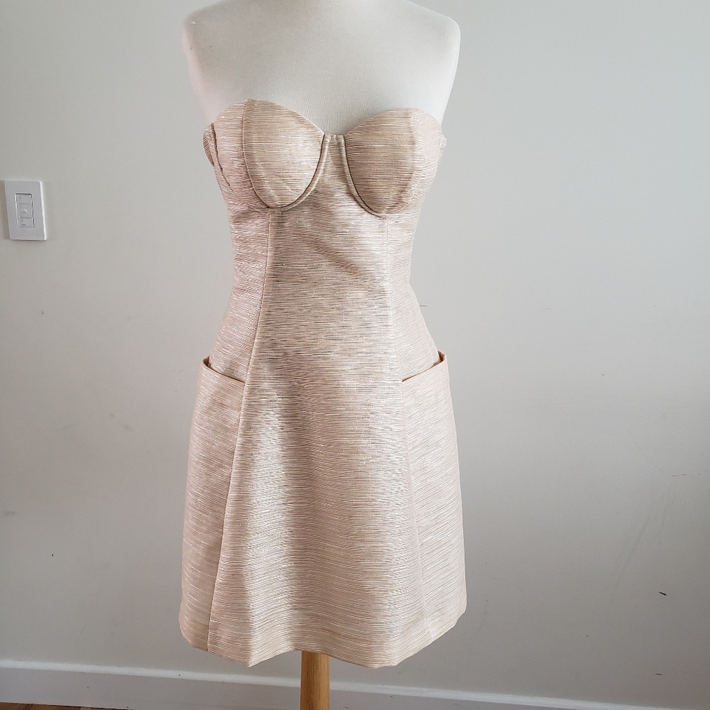 Bebe | Sweetheart neckline strapless short dress